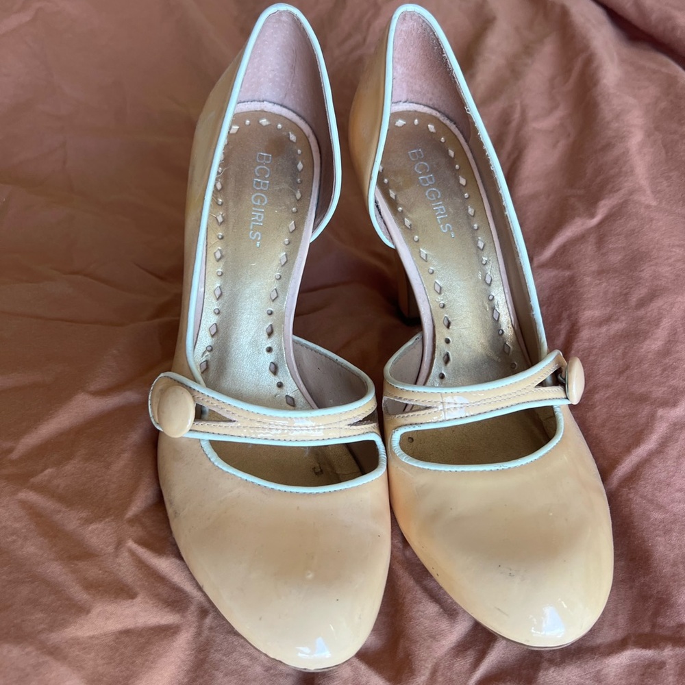 BCBGirls Beige Women's Shoes